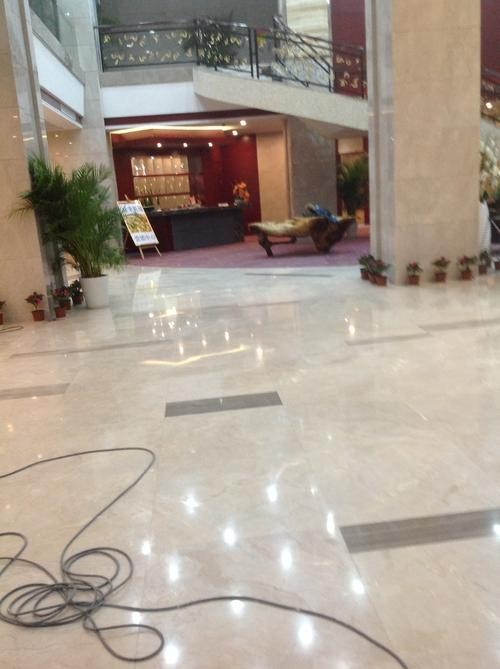 酒店開(kāi)荒保潔怎么做，酒店開(kāi)荒保潔的注意事項(xiàng)